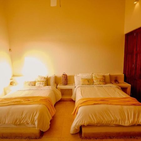 Dream Villa With Private Beach And Catering 지와타네호 외부 사진