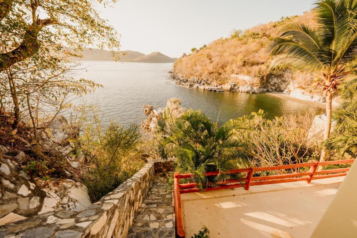 Dream Villa With Private Beach And Catering 지와타네호 외부 사진